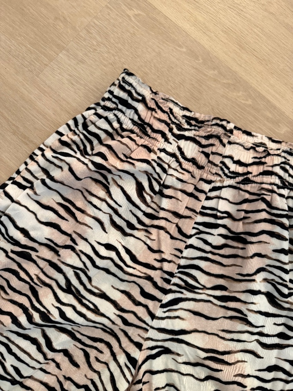 Zebra print pants